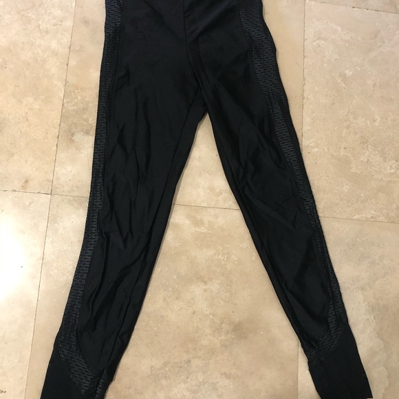 Lusturious High Rise Koral Mesh Legging - Picture 6 of 6